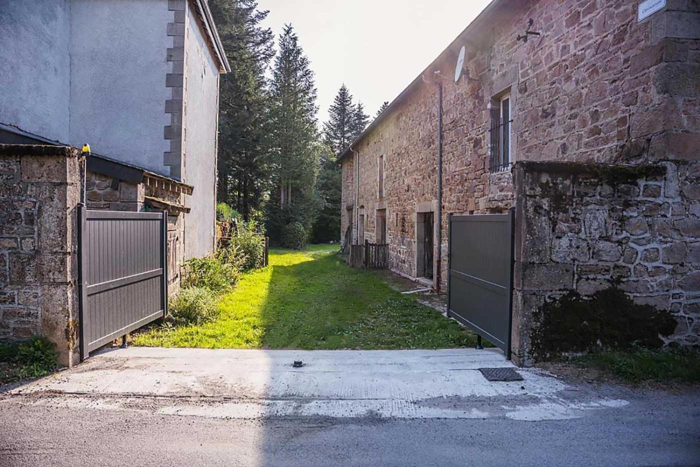 Gite Jardin - Broussas Beach - Stay In Vassiviere Faux-la-Montagne Exterior photo